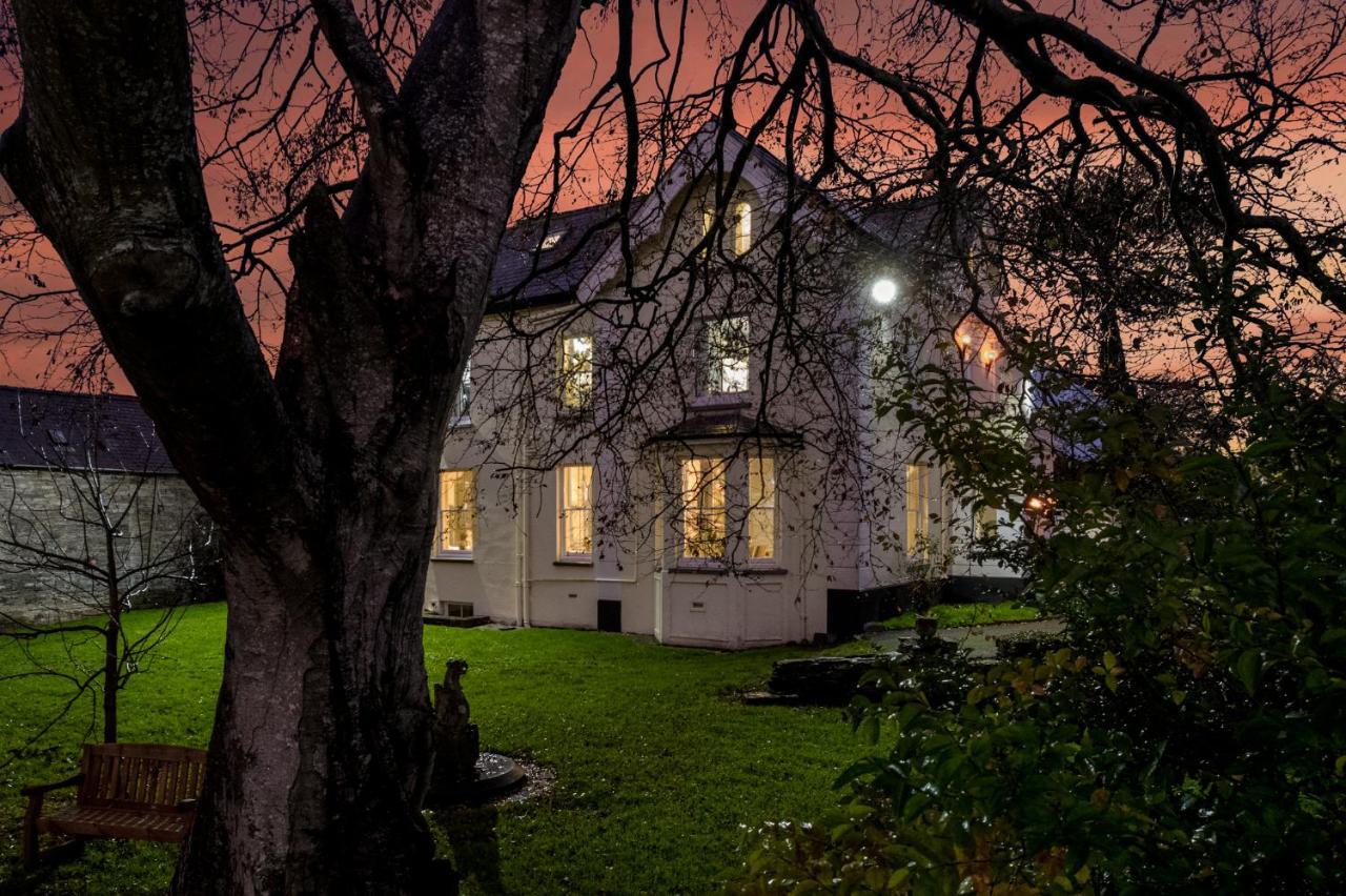 Caemorgan Mansion Cardigan Exterior foto
